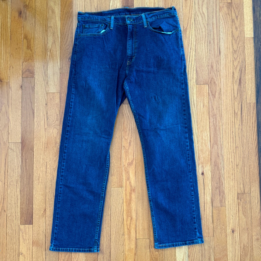 Men’s Levi 505 jeans